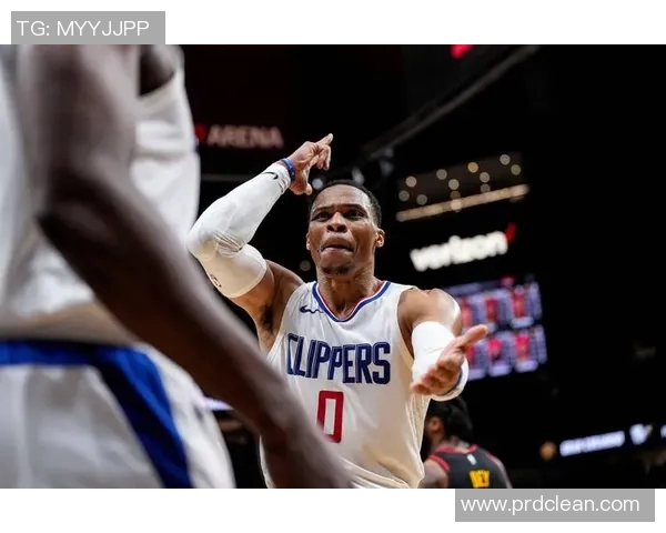 威斯布鲁克与利拉德的巅峰对决谁能笑到最后的精彩较量